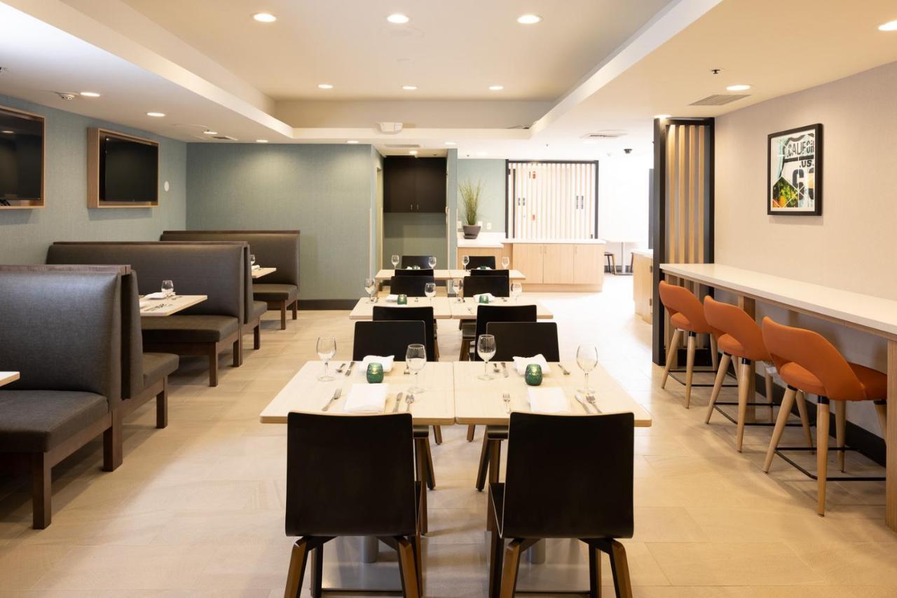 Holiday Inn Santa Ana-Orange County Airport By Ihg Kültér fotó