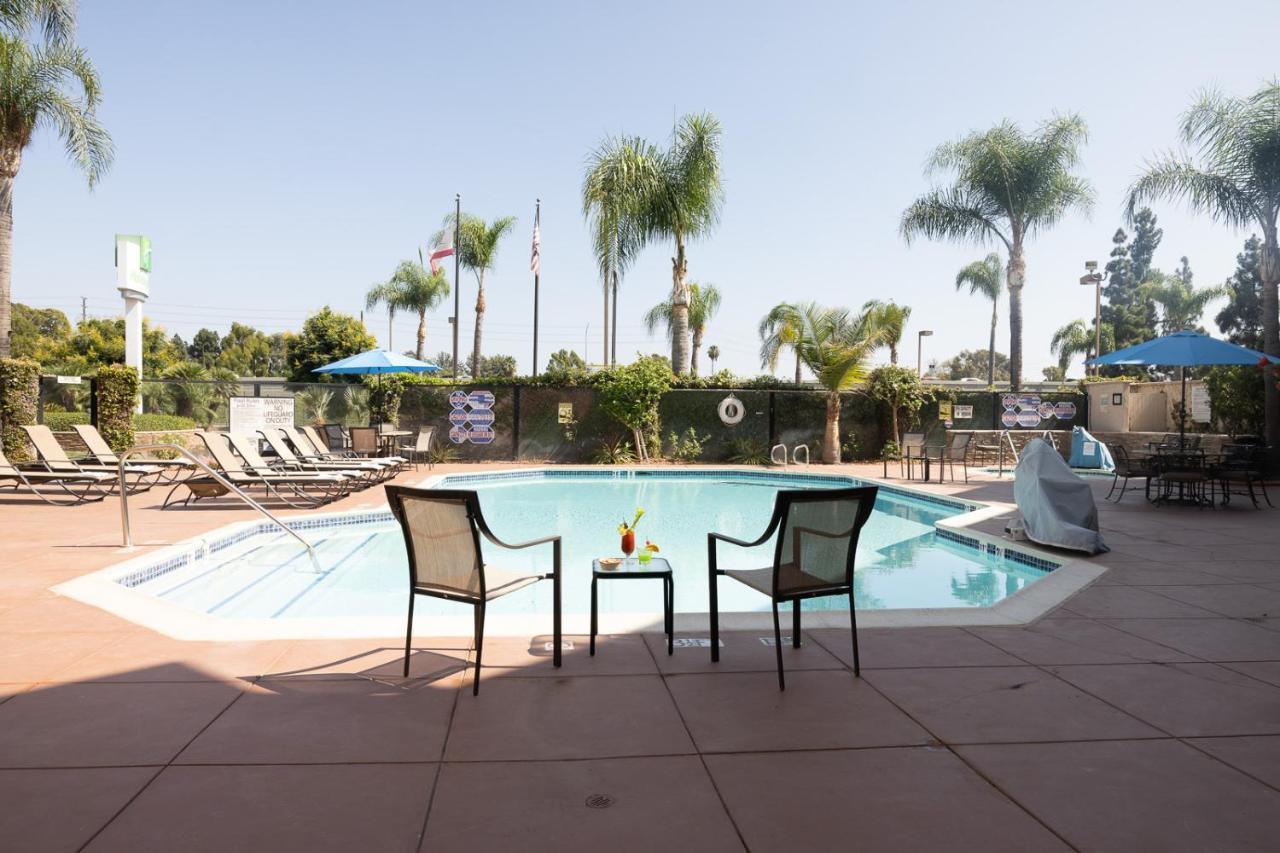 Holiday Inn Santa Ana-Orange County Airport By Ihg Kültér fotó